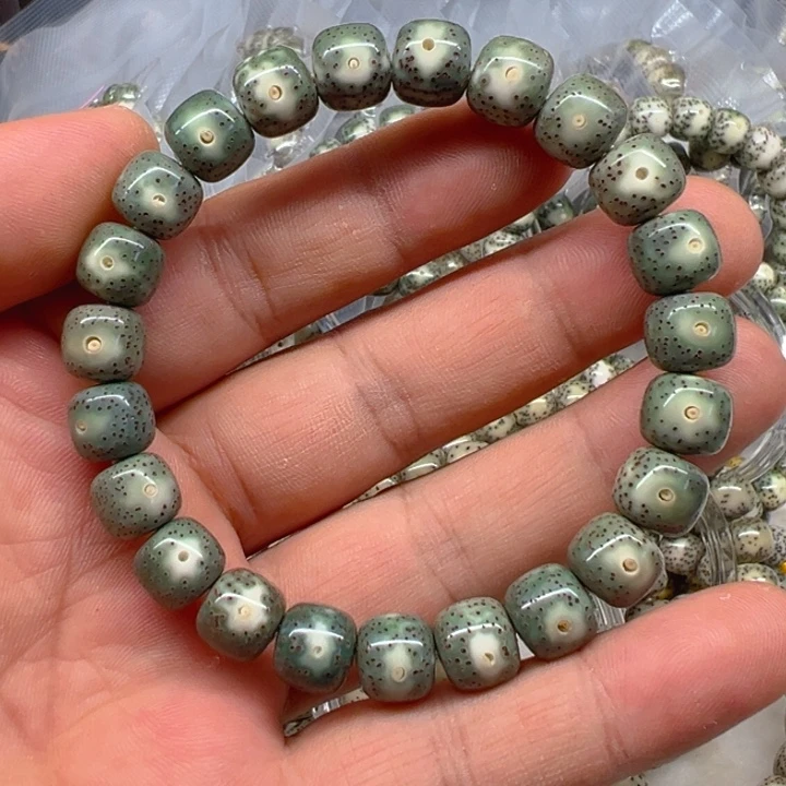 星月菩提手串10绿幽灵