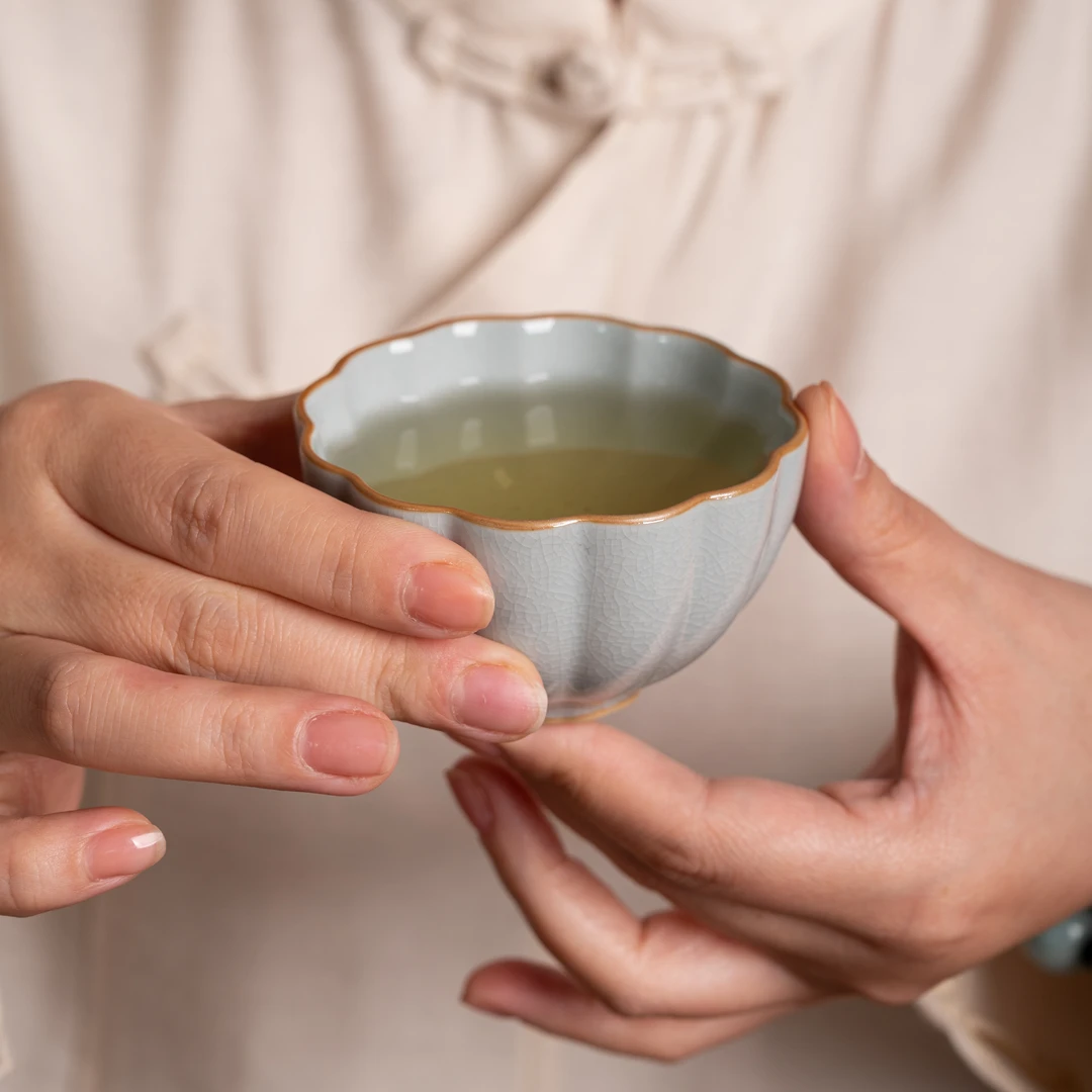 菊瓣杯天青豆绿月白圈足烧80cc汝州原矿原釉茶具手工茶杯主人杯