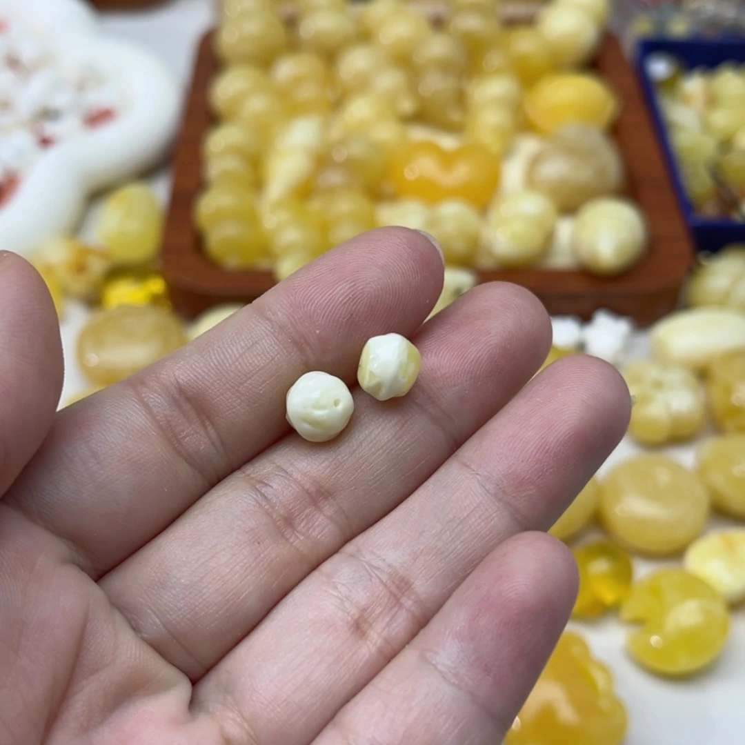【闪购商品】未镶嵌蜜蜡裸石配饰