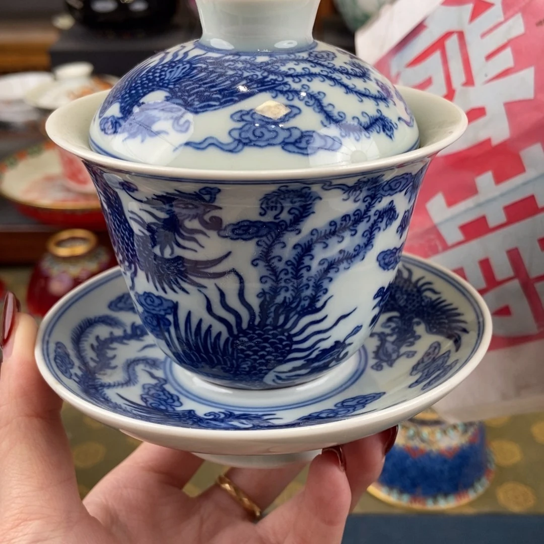 陶瓷艺术家的作品是一种