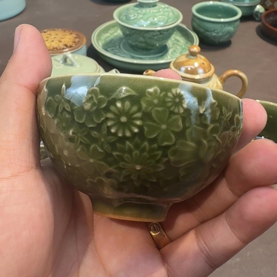 杯龙泉青瓷茶具微瑕