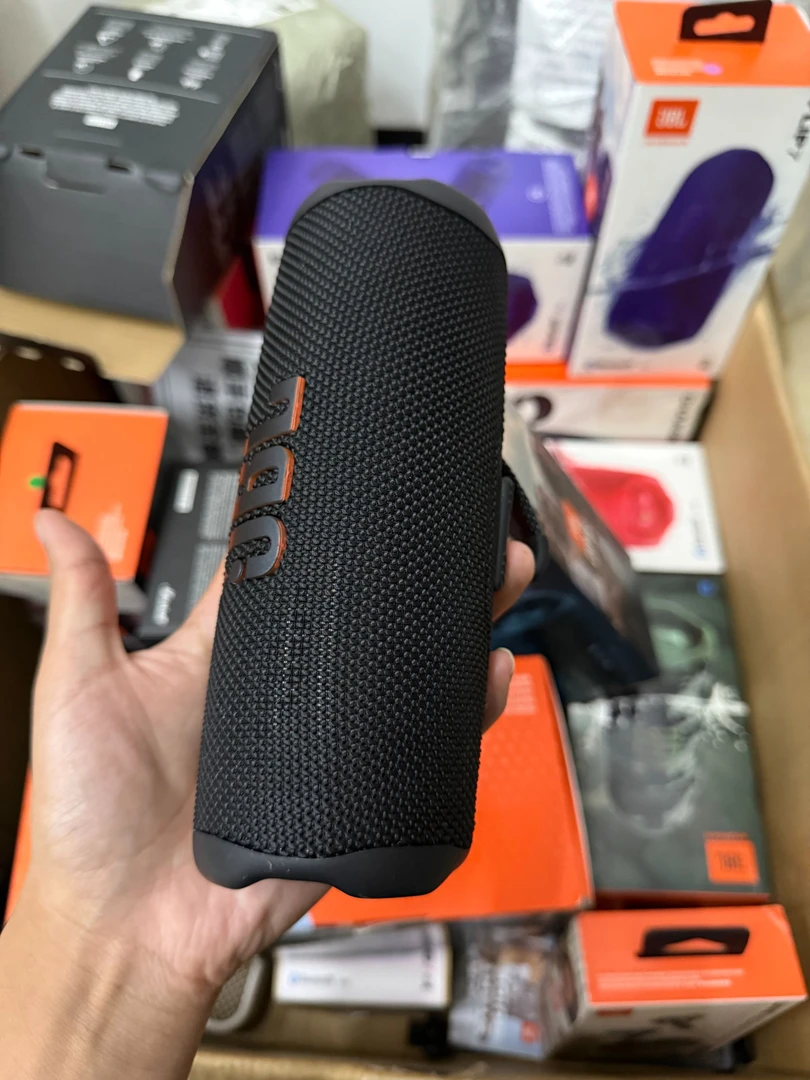 顺丰送货上门 9新万花筒7代无线蓝牙音响便携户外防水低音长续航
