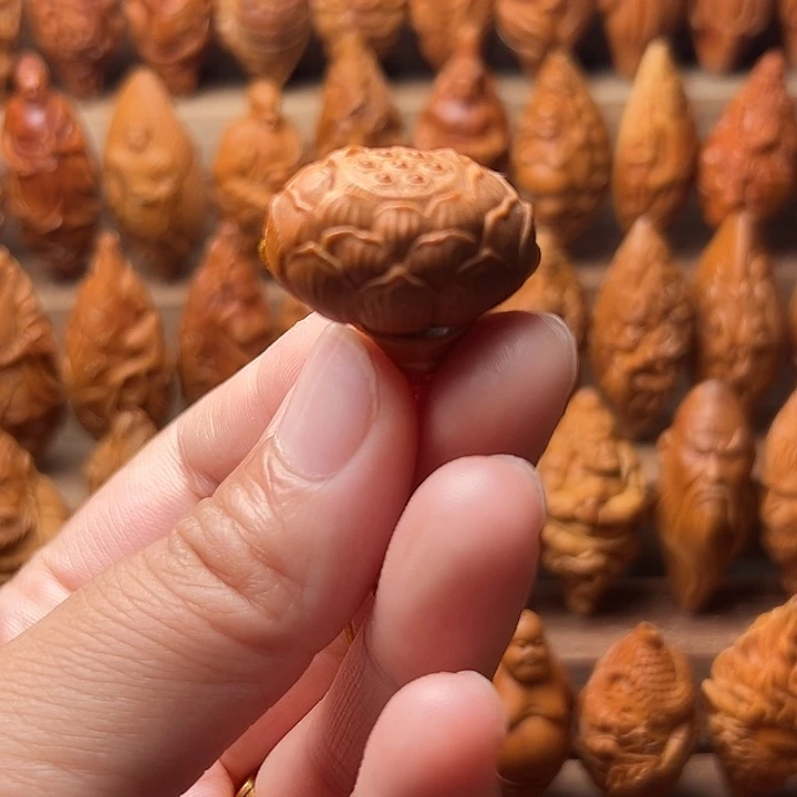 巡***王吊坠橄榄核橄榄核