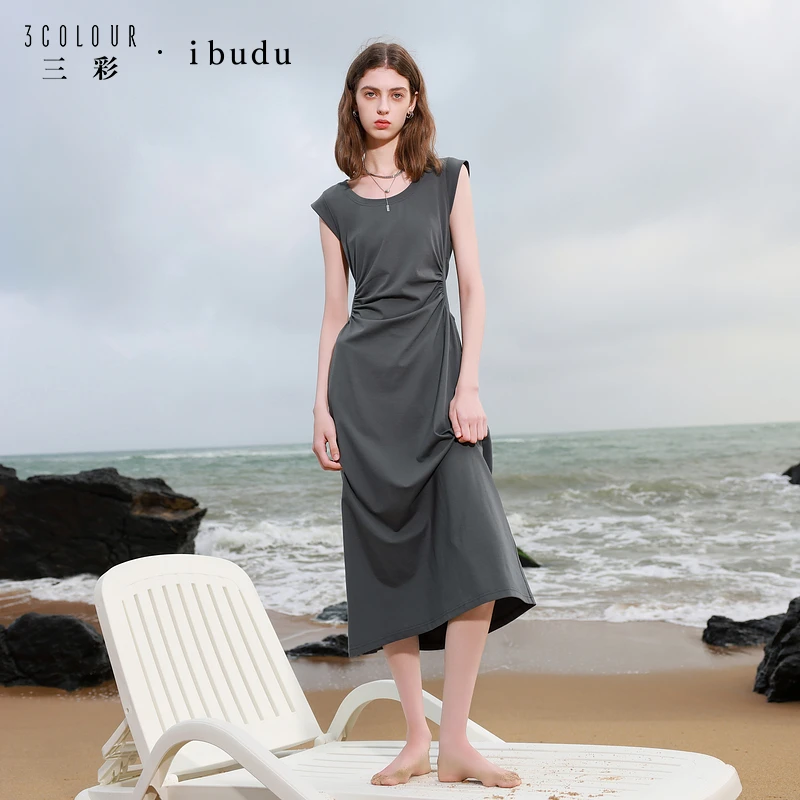 三彩ibudu2025夏季新款无袖高腰收腰连衣裙休闲T恤裙长裙女