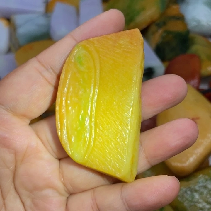 翡翠挂件未镶嵌缅甸翡翠