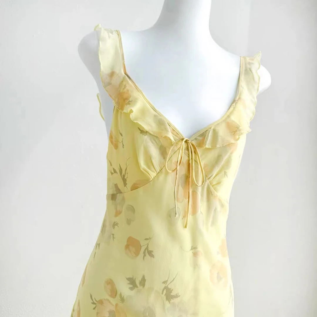 印花法式高弹力镂空领常规连衣裙修身显瘦碎花女装春夏