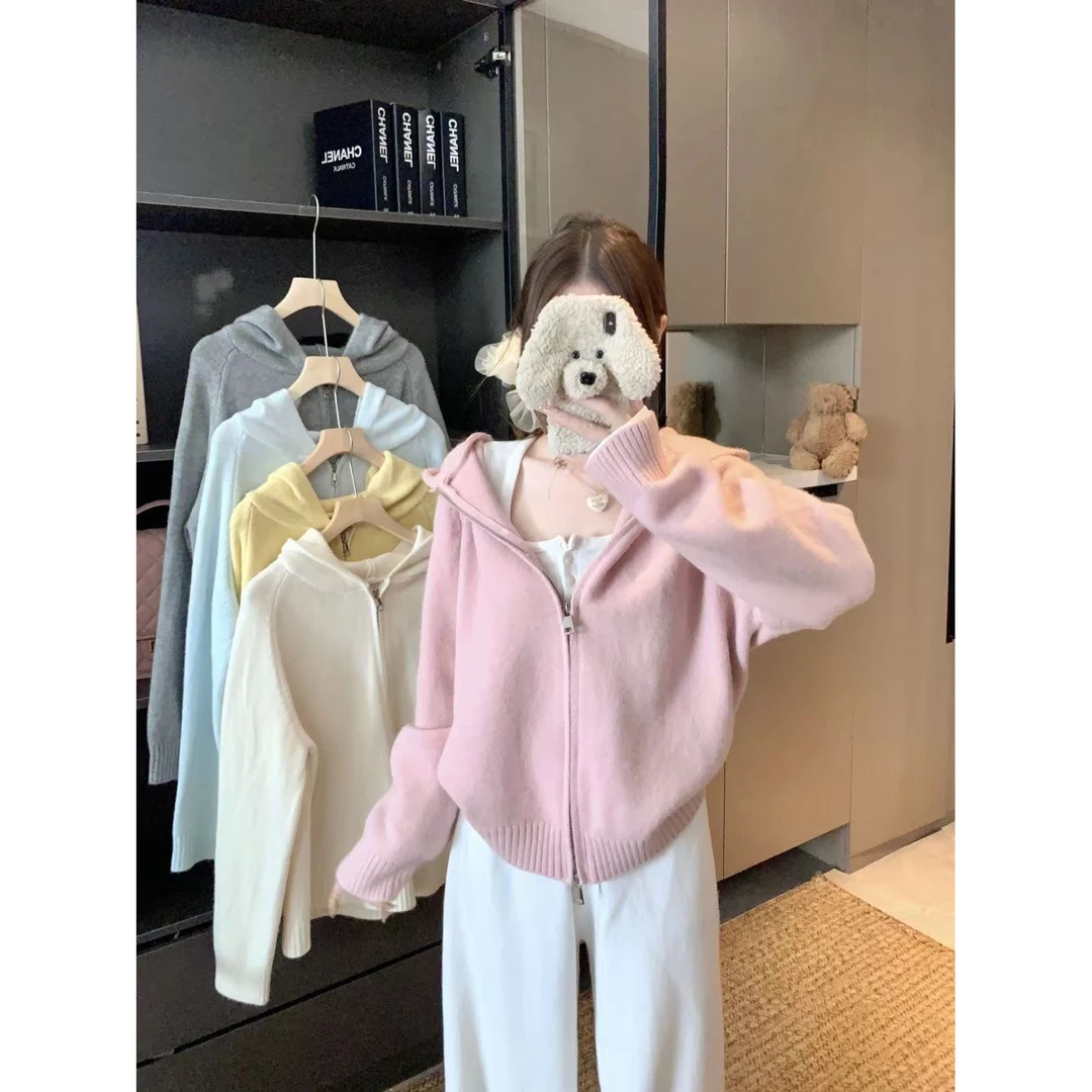 【优芭拉】胖mm连帽拉链毛衣女款2025秋冬季慵懒风短款针织外套上衣