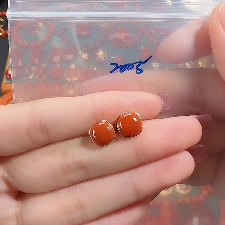 南红玛瑙银S925镶嵌耳饰