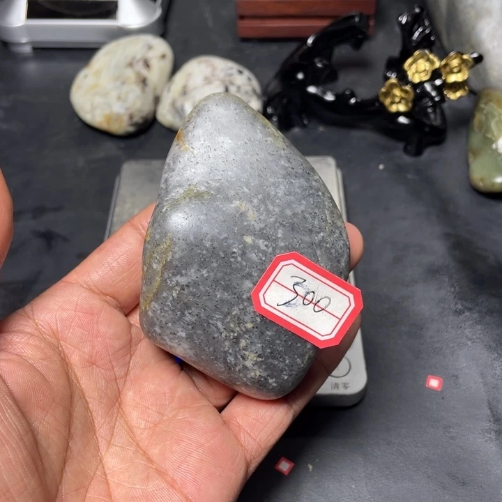 颈饰未镶嵌和田玉300