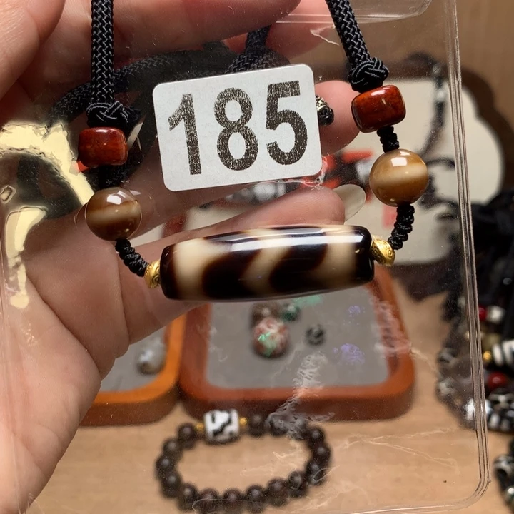 未镶嵌其他玛瑙/玉髓