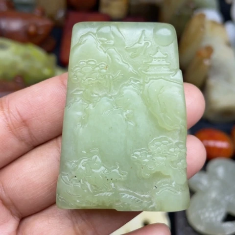 蛇纹石玉未镶嵌颈饰45