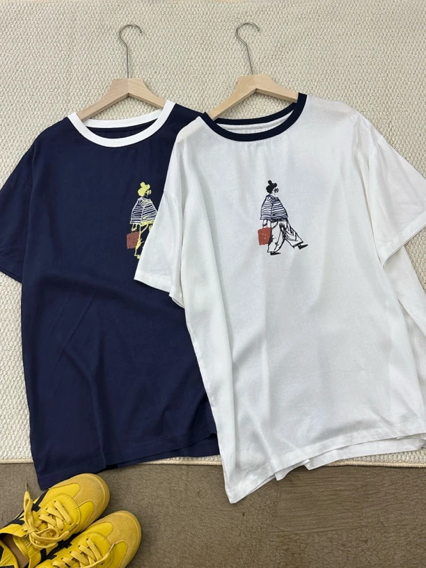 T3165 简约人物天丝麻大版T恤