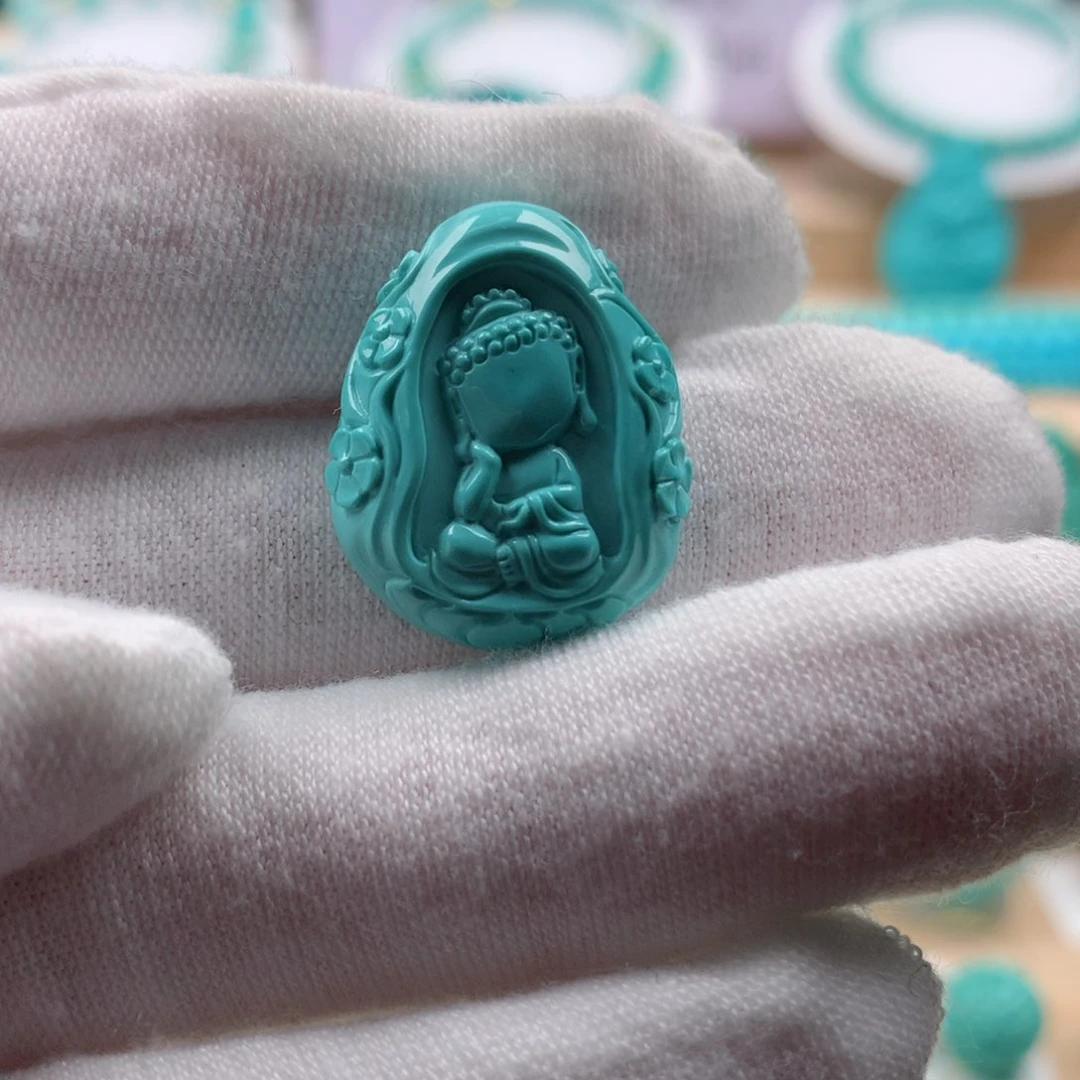 绿松石配饰未镶嵌