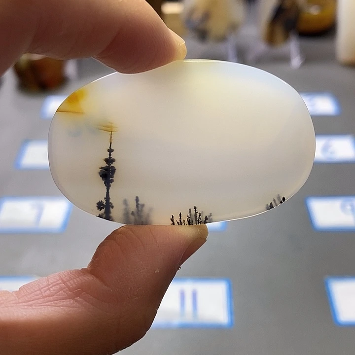 玛瑙/玉髓未镶嵌珠宝半成品