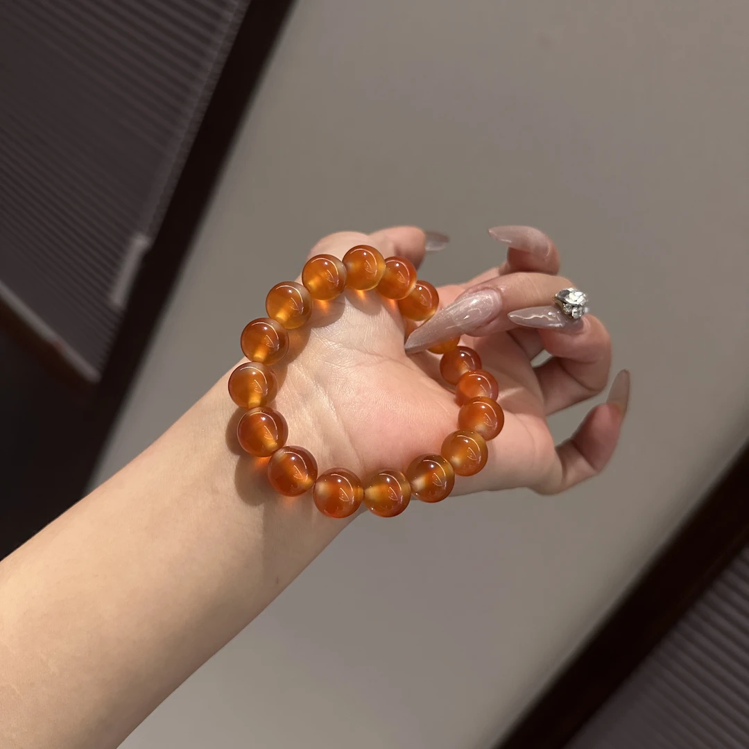 天然玛瑙玉髓北红江料原色柿子红一线天糖心手串