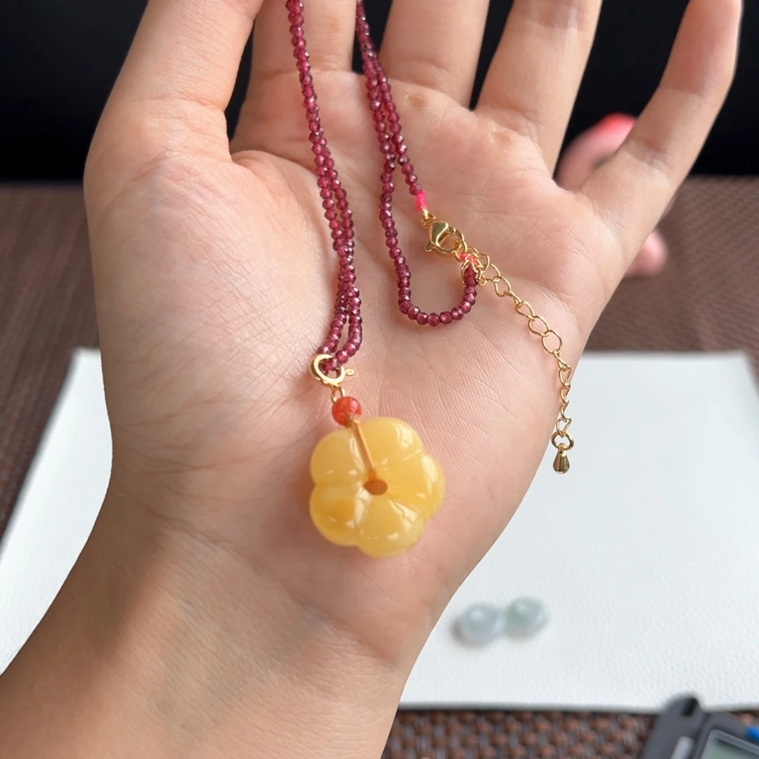 宇***楠蜜蜡颈饰未镶嵌103号买断