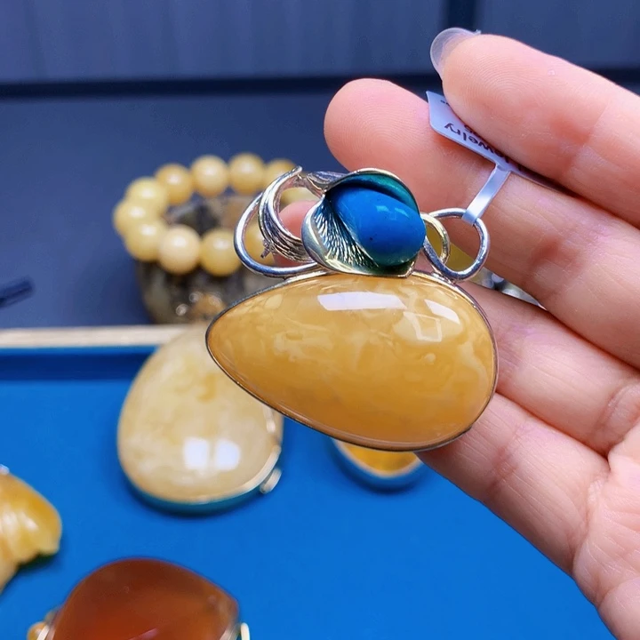 琥珀颈饰银S925镶嵌波兰设计款琥珀蜜蜡