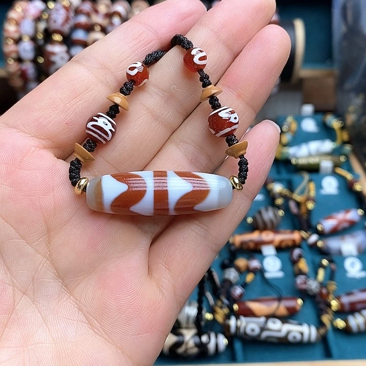 合金颈饰玛瑙/玉髓