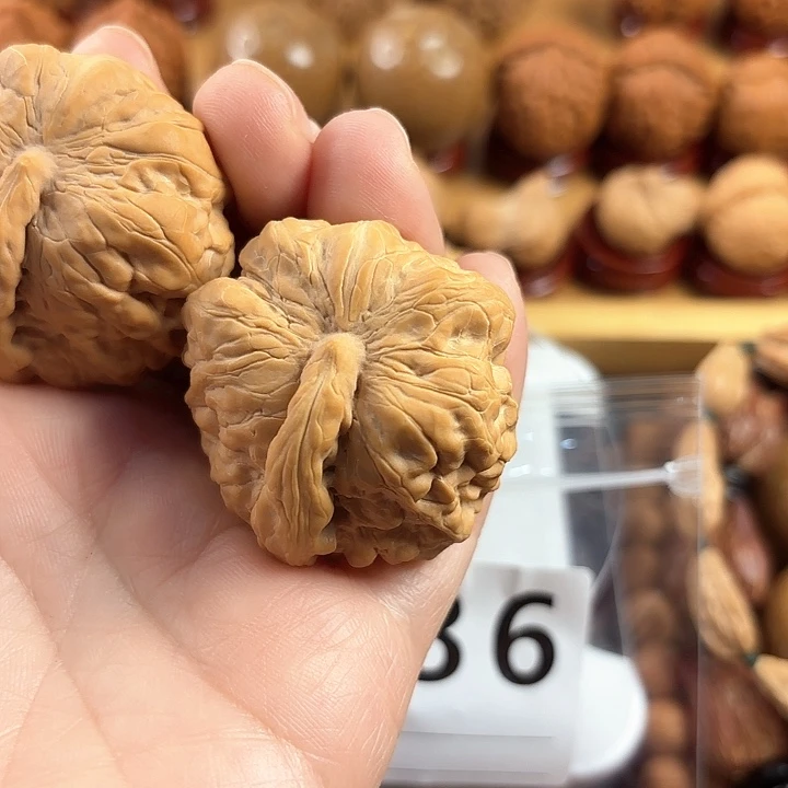 文玩核桃吊坠若*云朵386