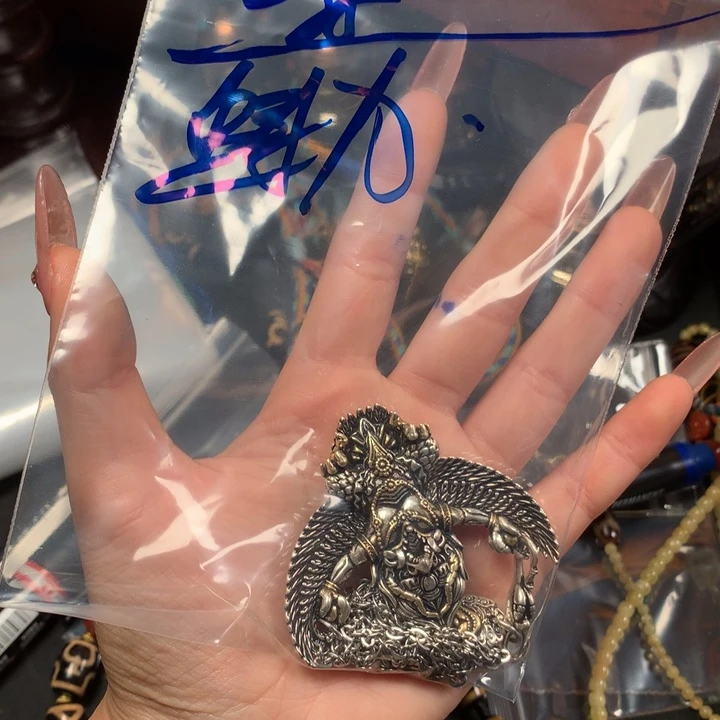 琉璃DIY魅***女………………………………………………