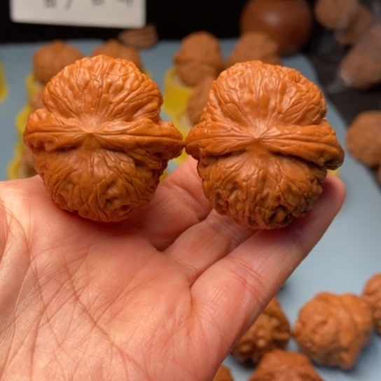 吊坠文玩核桃元宝 练手 39