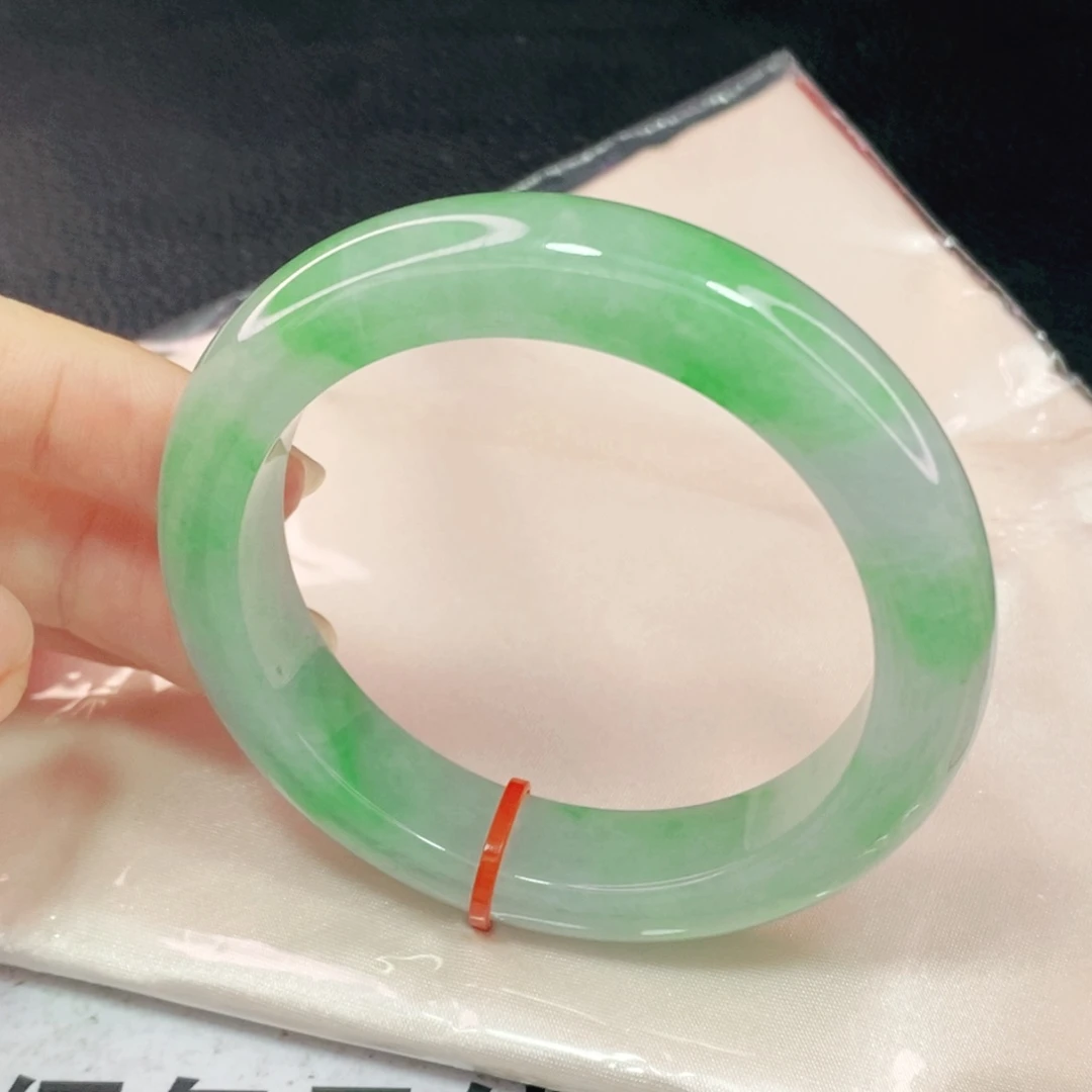 未镶嵌手镯翡翠55.6正圈