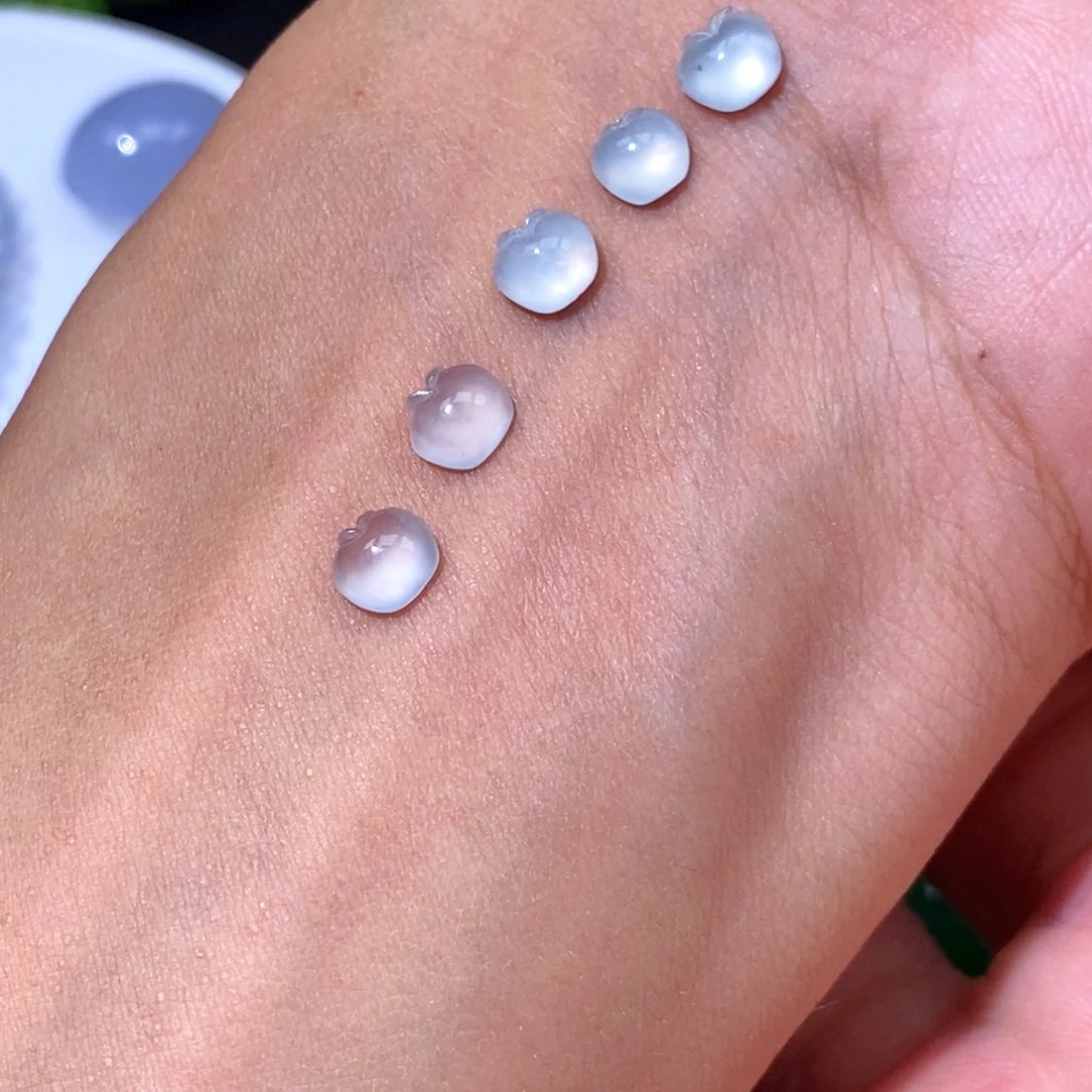 定制翡翠未镶嵌翡翠5.8*5.2*2.6