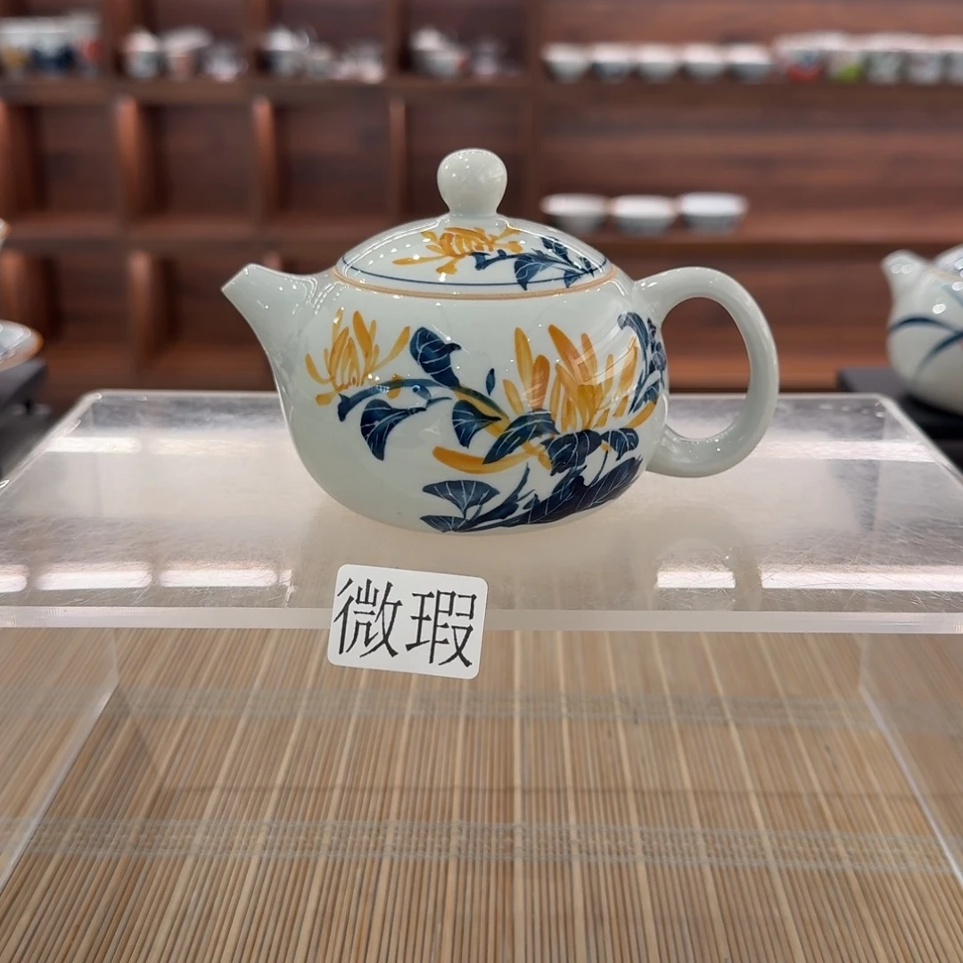 釉下手绘茶具微瑕