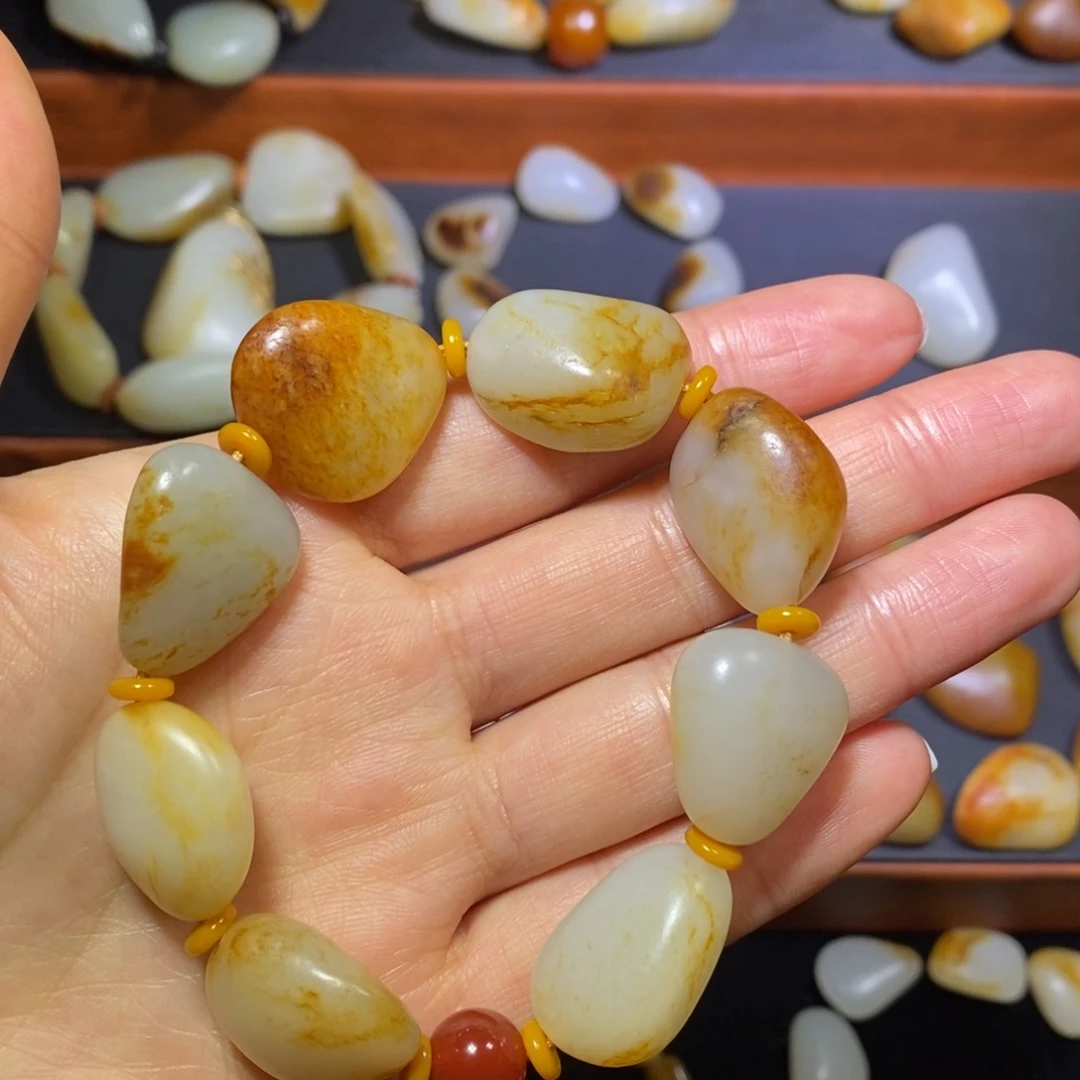 和田玉未镶嵌手链