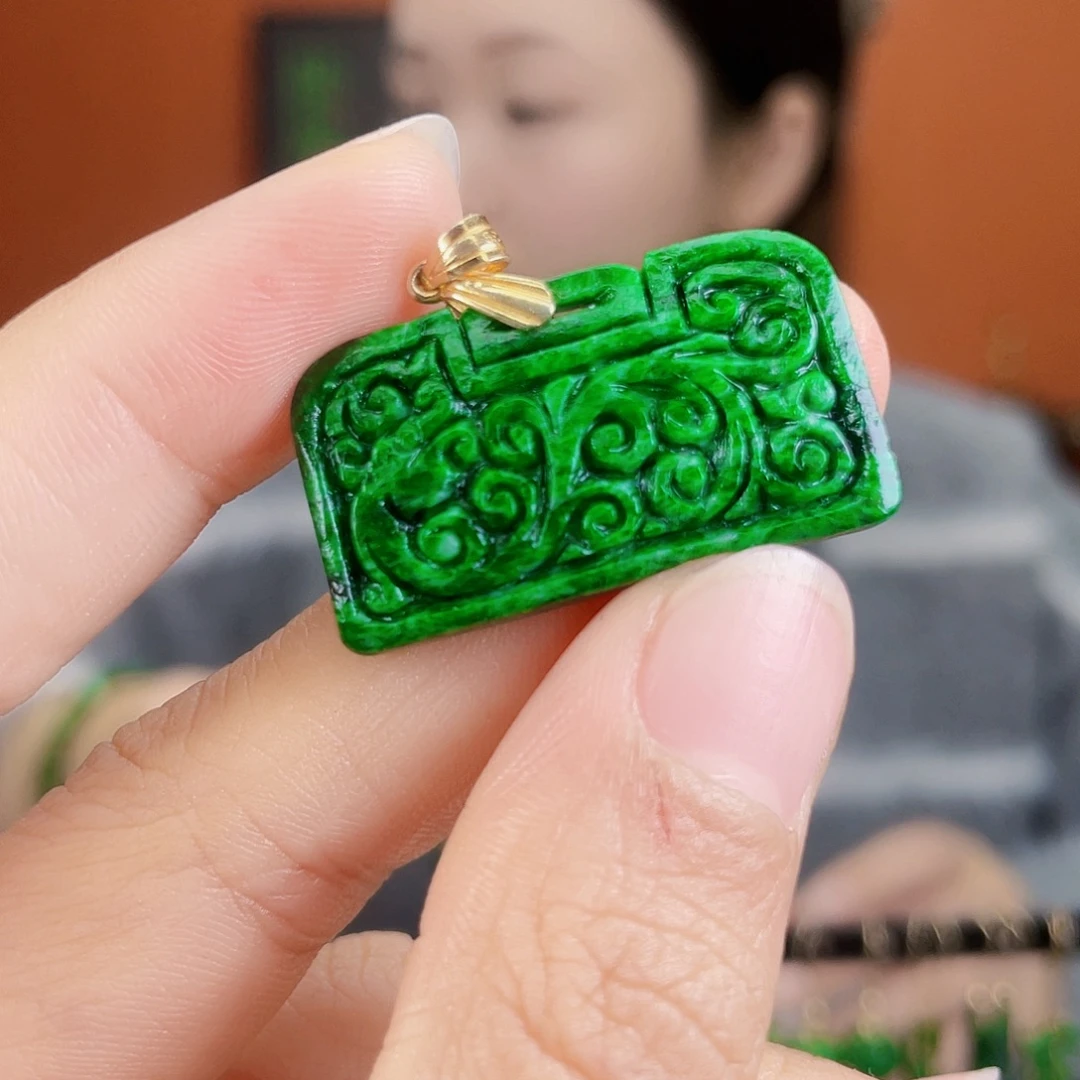 翡翠未镶嵌耳饰饰品