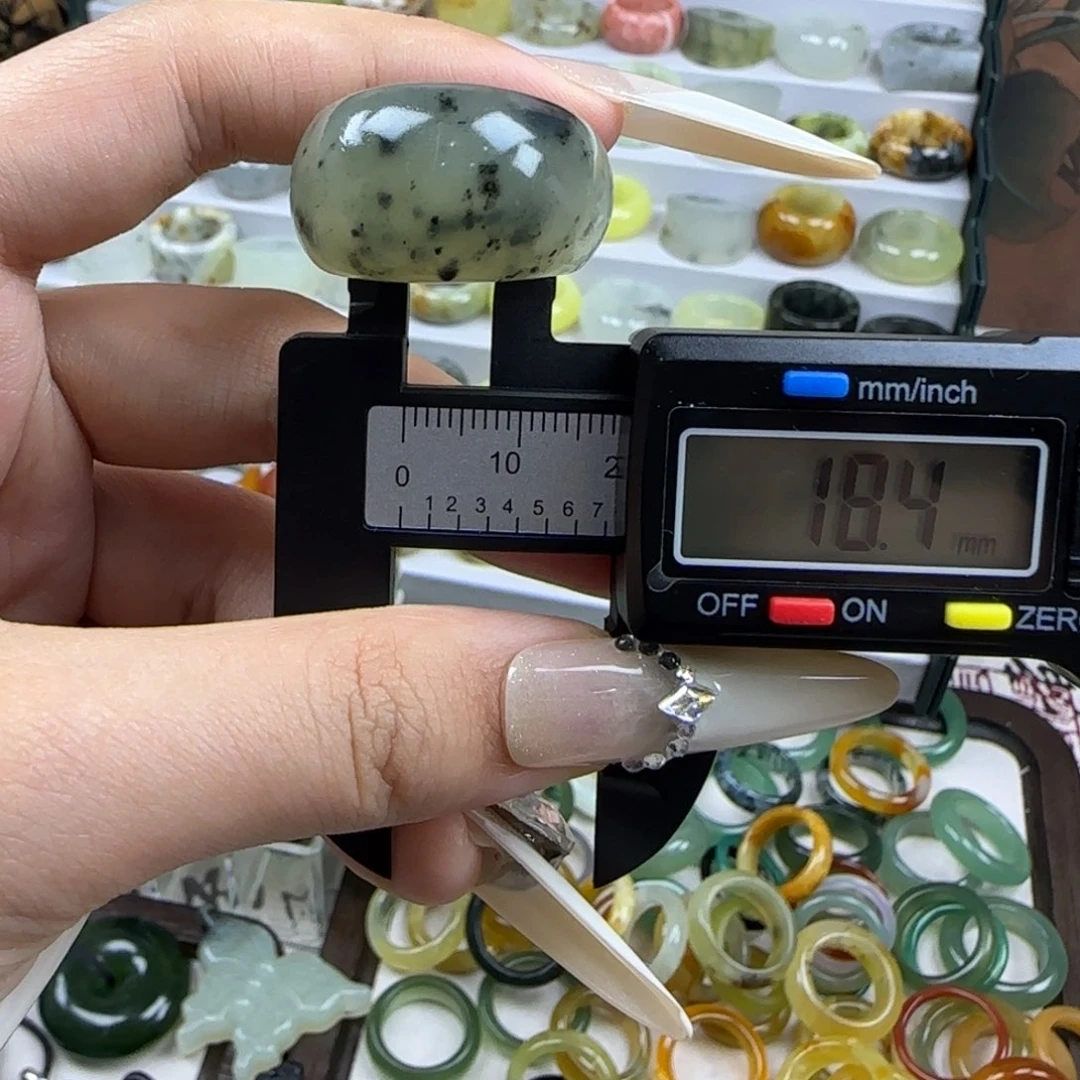 蛇纹石玉合金内径18.4