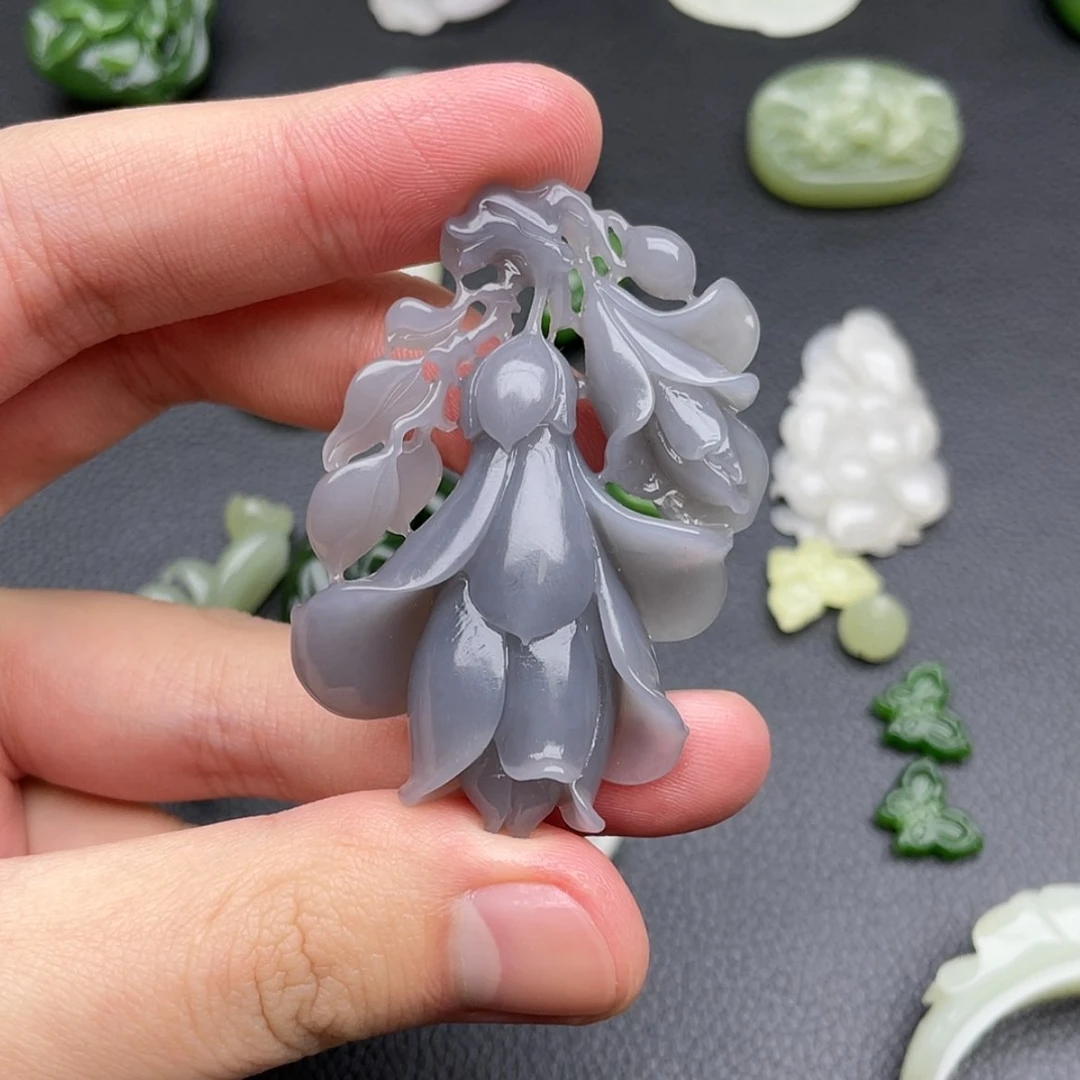 【闪购商品】颈饰未镶嵌和田玉