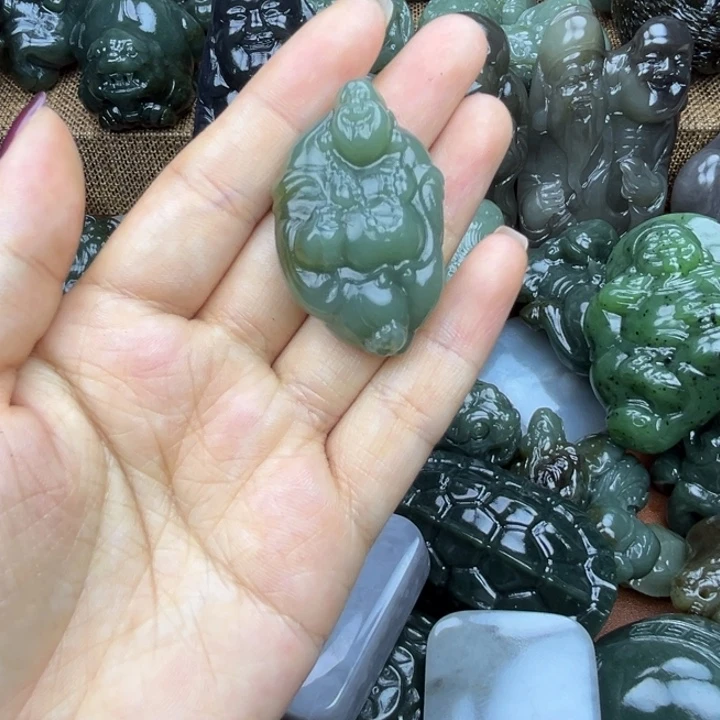 和田玉未镶嵌挂件