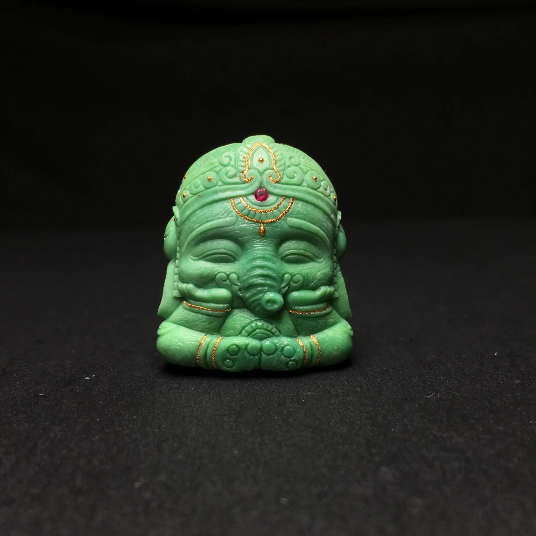 原矿绿松石菜籽黄象神雕刻件吊坠欢喜象神正宗郧西料女士项链挂坠