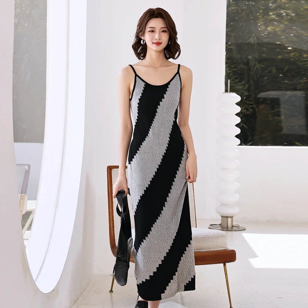 【达人专属】2025夏季新款连衣裙G381150