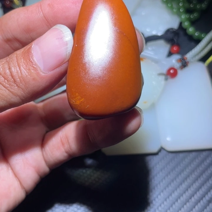 印石青田石吊坠等各种类型的物品