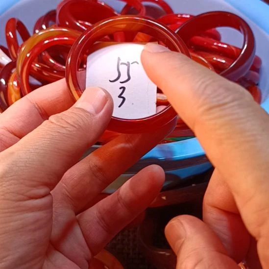 玛瑙/玉髓未镶嵌手镯