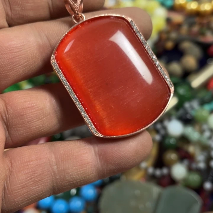 未镶嵌和田玉（糖玉）挂件