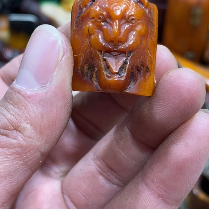 滴血莲花菩提吊坠