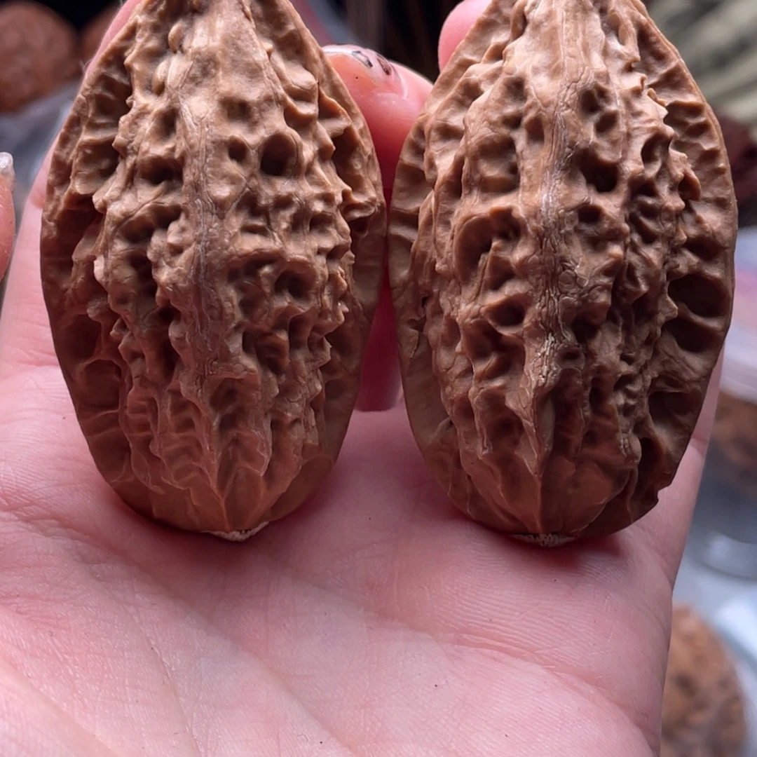 文玩核桃把件楸刀鱼3