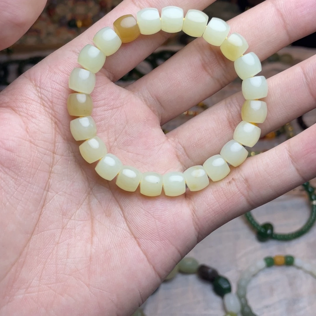 和田玉未镶嵌手链