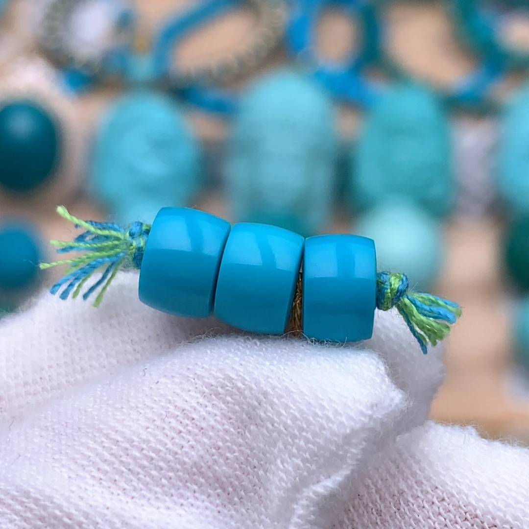 山***子绿松石未镶嵌珠宝奇石