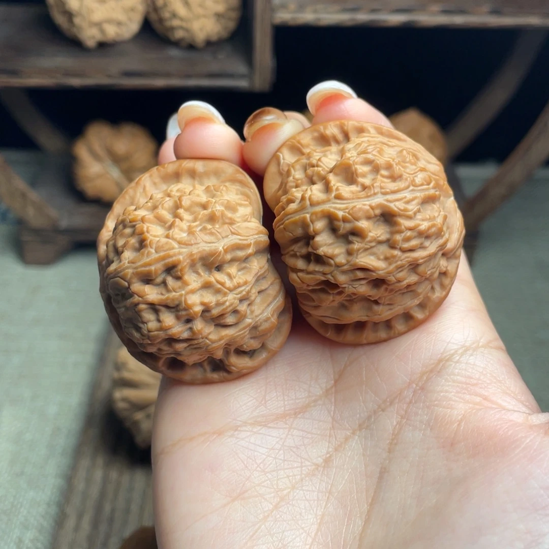宝***哥吊坠文玩核桃白狮子44