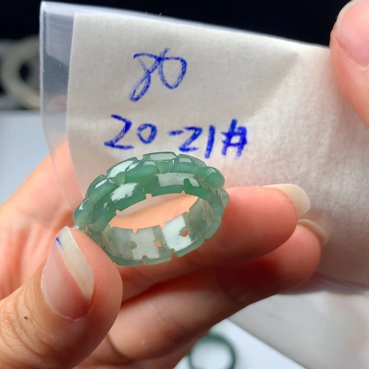 清***️定制翡翠未镶嵌戒圈