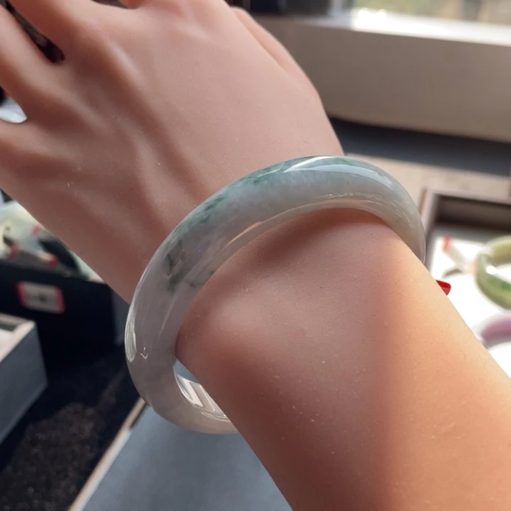 翡翠未镶嵌手镯16