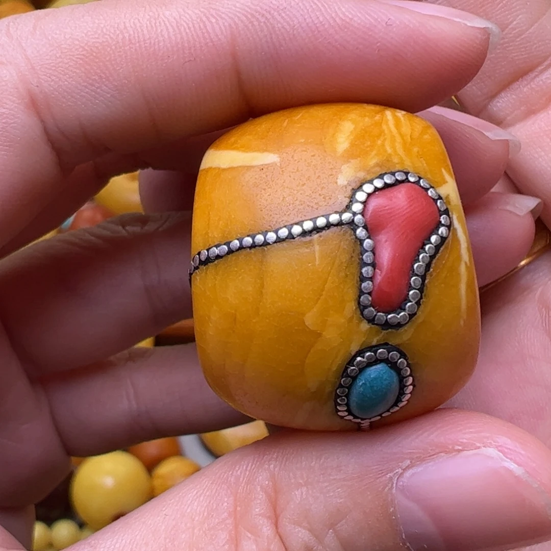 蜜蜡未镶嵌珠宝奇石32加