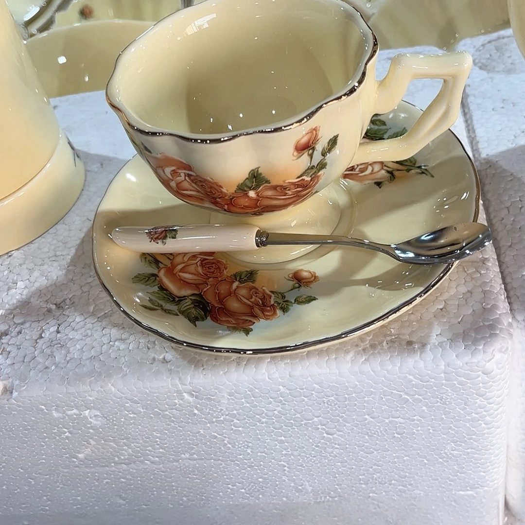 陶瓷……………………………………