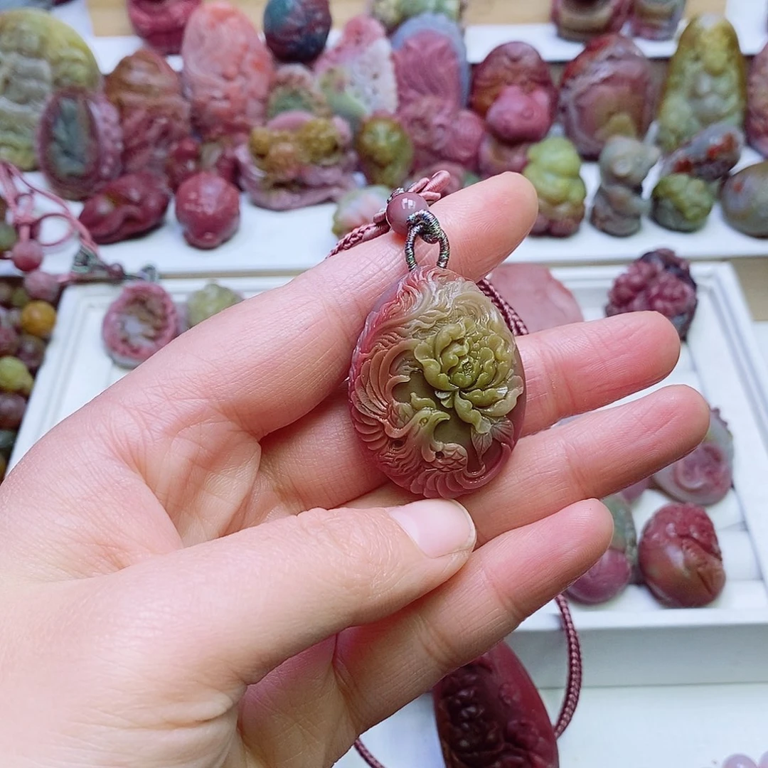 玛瑙/玉髓盐源玛瑙吊坠未镶嵌小*猫