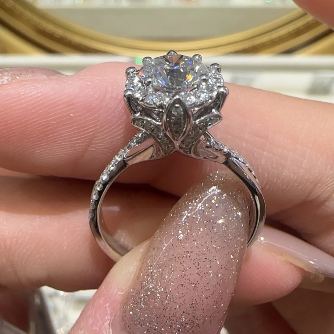 实验室培育钻石18K金镶嵌王室庄园1卡igi双证