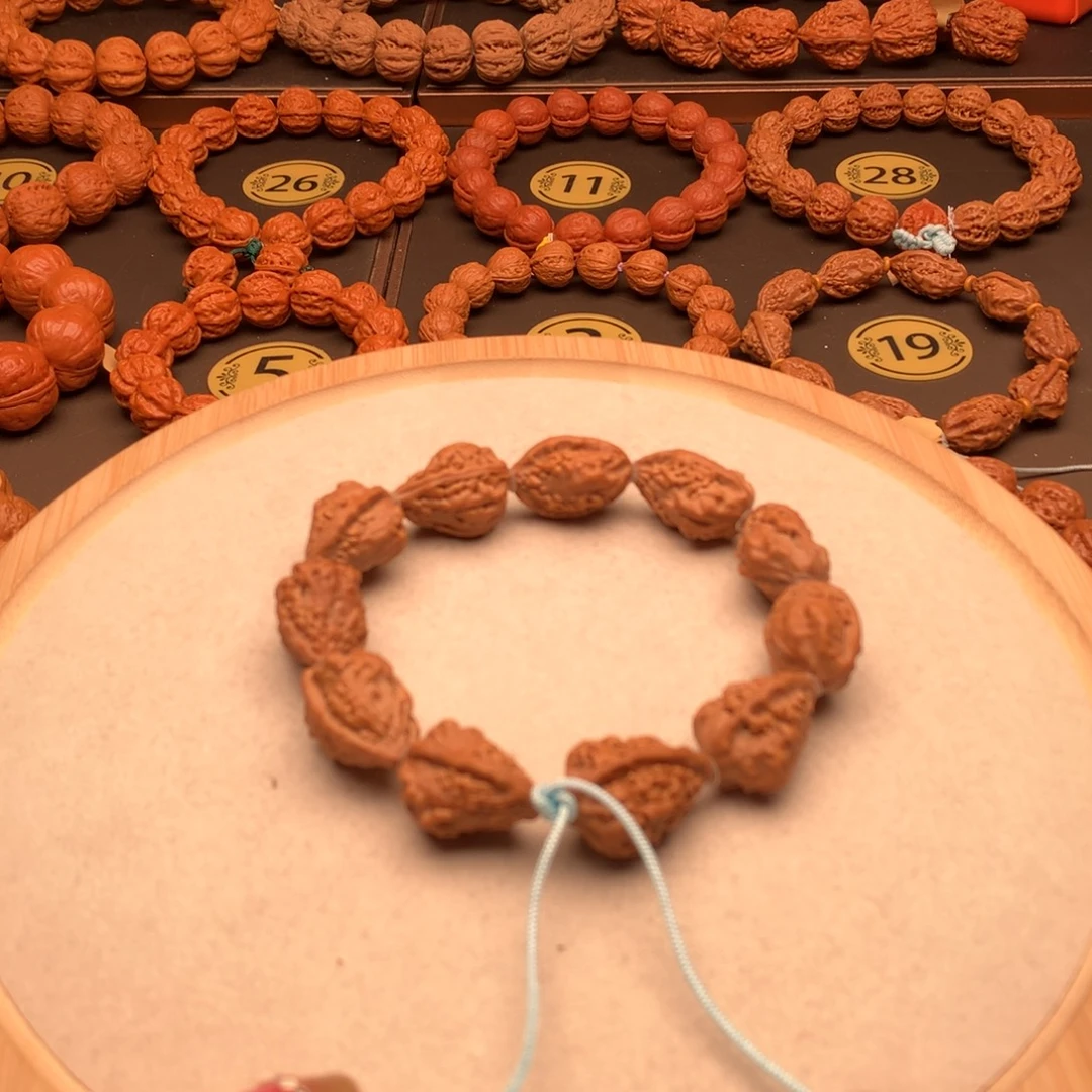 手串文玩核桃麒麟角